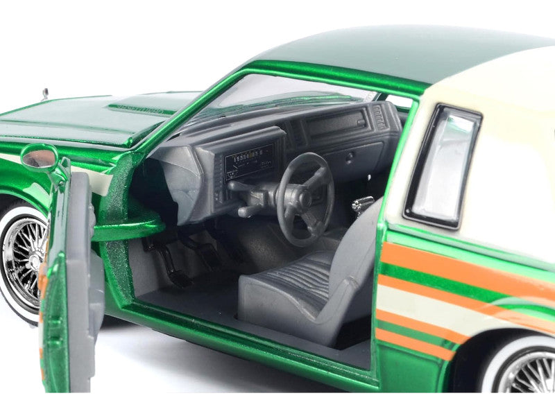 1987 Buick Regal 3.8 SFI Turbo Green W/Graphics 1:24 Scale Die cast 79023GRN