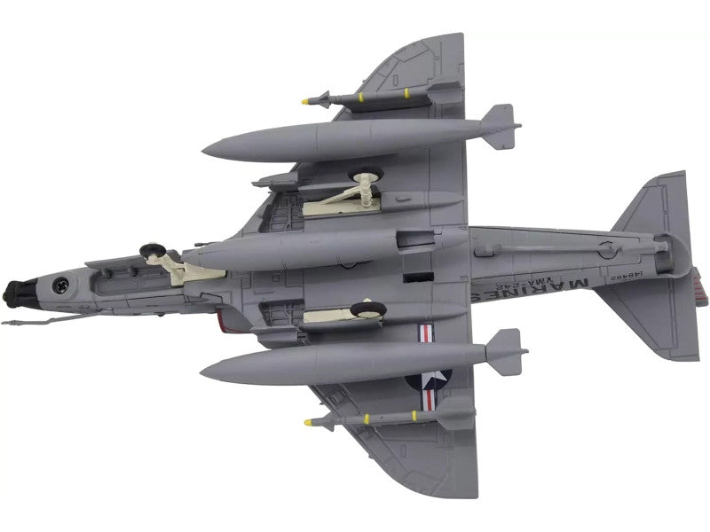 Douglas A-4D Skyhawk Aircraft United States Marine Corps 1/72 Scale Diecast Model FS023A