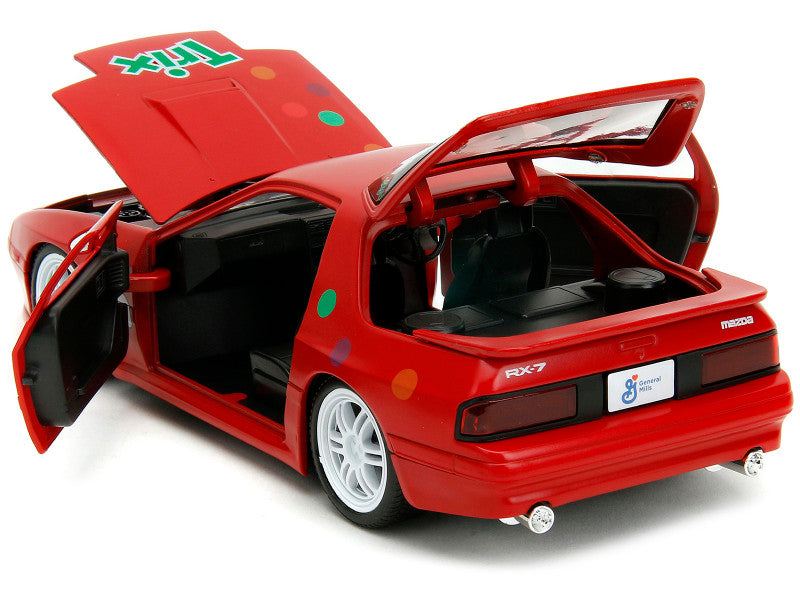 1985 Mazda RX-7 RHD & Trix Rabbit Figurine Die cast Model 32199