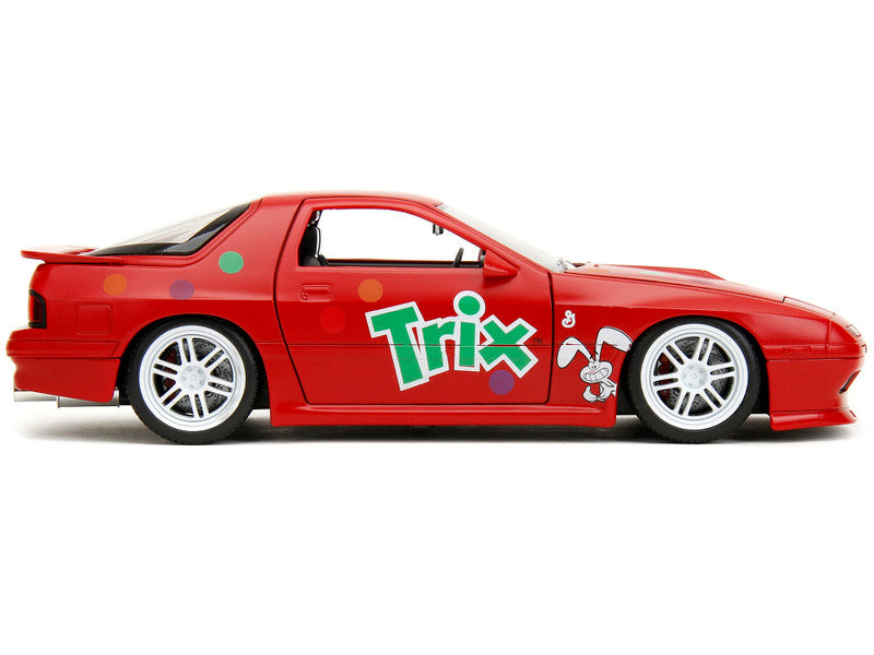1985 Mazda RX-7 RHD & Trix Rabbit Figurine Die cast Model 32199