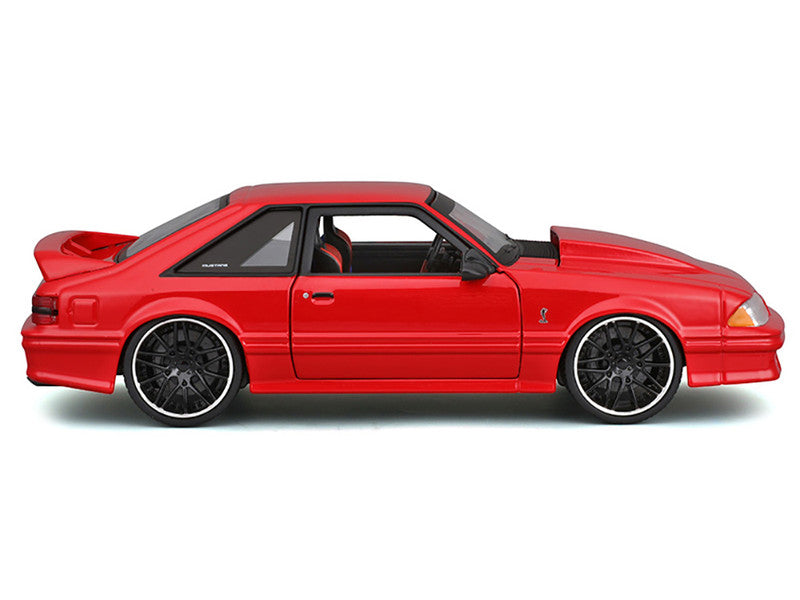 1993 Ford Mustang SVT Cobra Red 1/24 Scale Diecast Model 32549