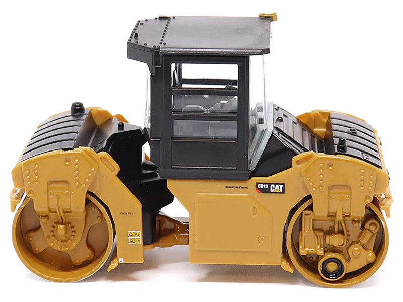 Caterpillar CB-13 Tandem Vibratory Roller 1/64 Diecast Model 84641CS