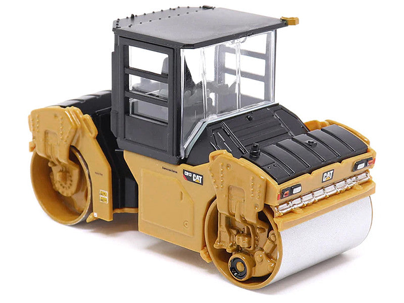 Caterpillar CB-13 Tandem Vibratory Roller 1/64 Diecast Model 84641CS