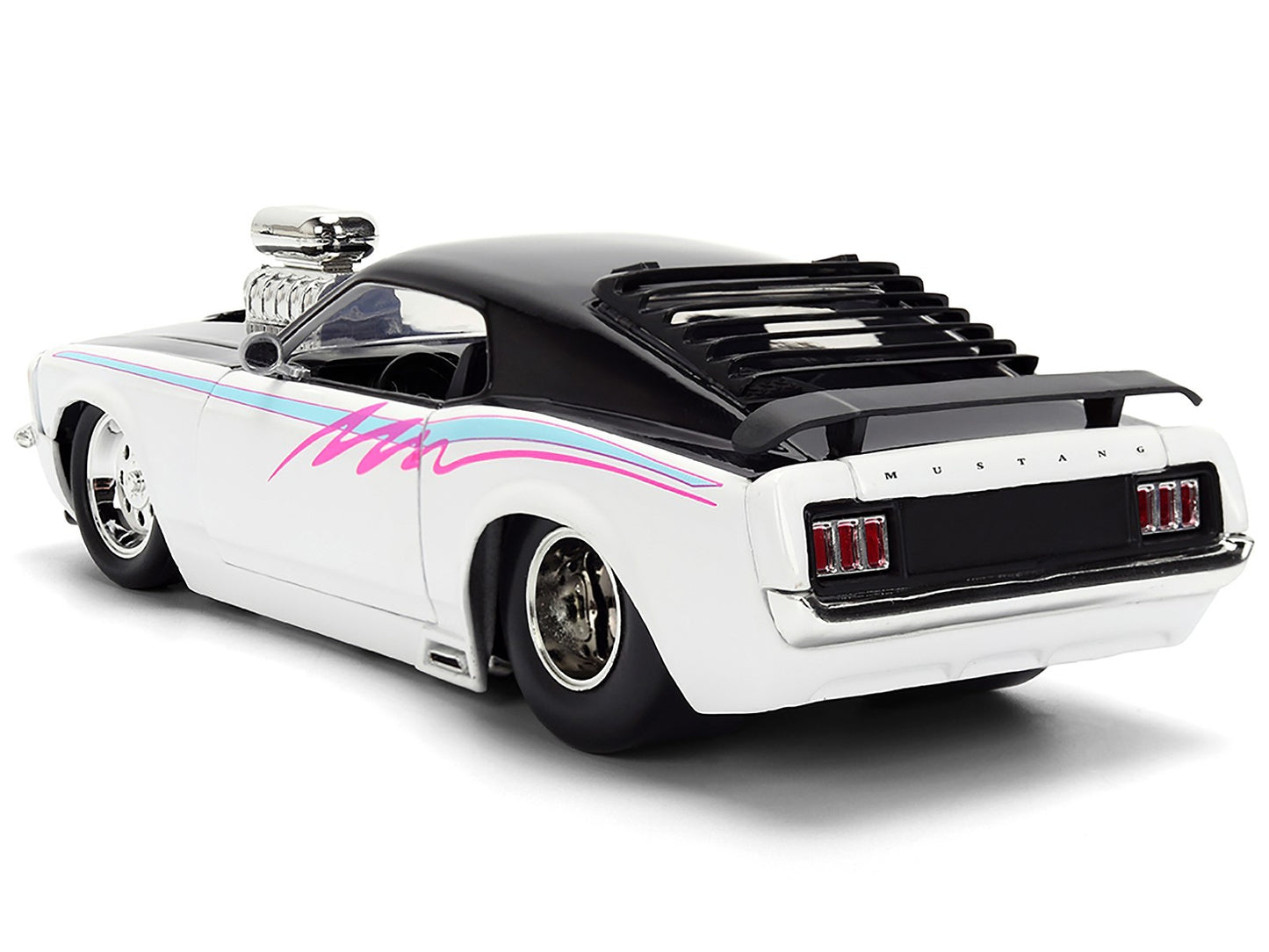 Model of a classic car with a white body and black roof on a white background
