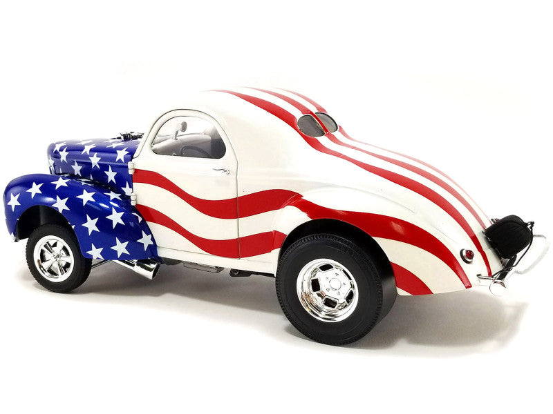 1940 Willys Patriot Gasser Drag Car 1:18 Scale Die-Cast Model A1800923