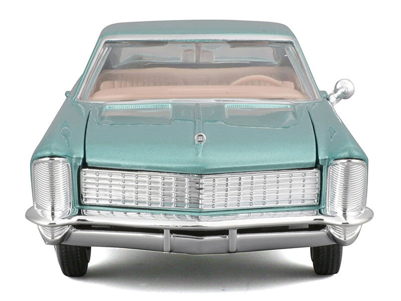 1965 Buick Riviera Gran Sport Light Blue 1/26 Scale Diecast Model 31214BL