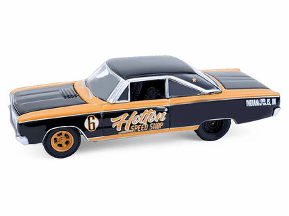 Model car with 'Hot妞 Speed Shop' branding on a white background