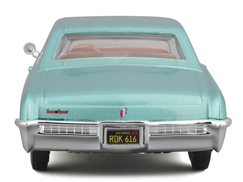 1965 Buick Riviera Gran Sport Light Blue 1/26 Scale Diecast Model 31214BL