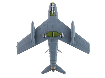 Model of a fighter jet on a white background