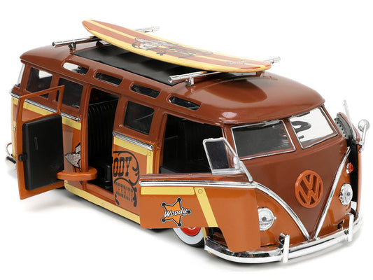 Volkswagen T1 Bus Toy Story Woody Figurine W/Surfboard 1/24 Scale Diecast 33176