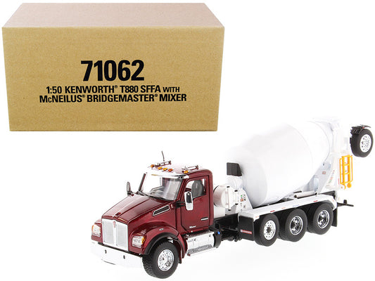 A 1/50 scale diecast model of a Kenworth T880 SFFA Mixer Truck in Radiant Red and White, with the original box displaying the product number 71062.