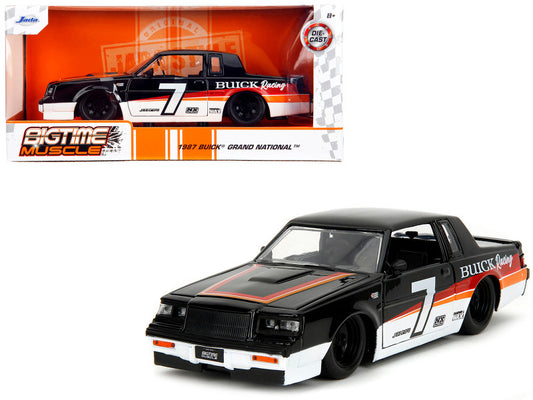 1987 Buick Grand National Buick Racing 1:24 Scale Die cast  35864