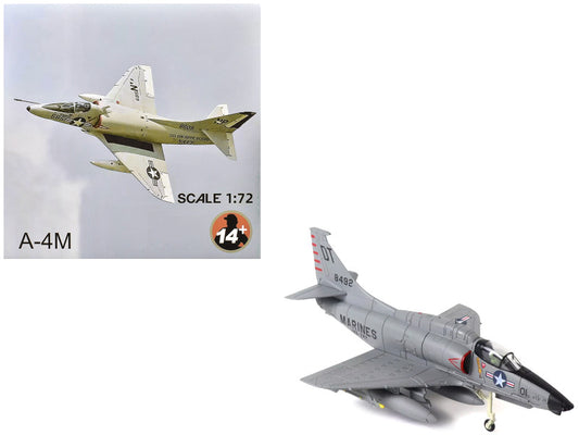 Douglas A-4D Skyhawk Aircraft United States Marine Corps 1/72 Scale Diecast Model FS023A